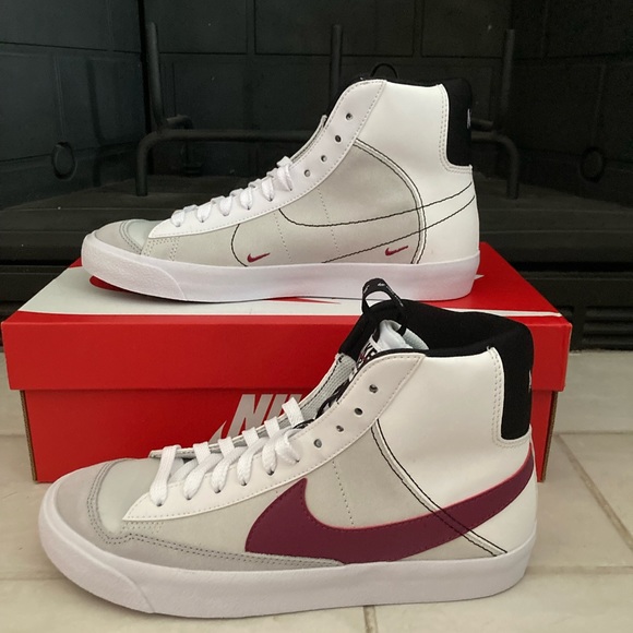 COPY - Nike Blazer ‘77 MID SE - Picture 4 of 6